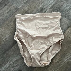 Maidenform large panty